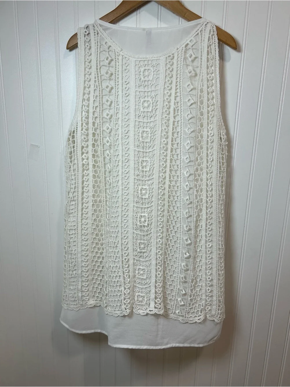 Mario Retio Women's Cream Crochet Overlay Tank Top - Layered Sleeveless Blouse